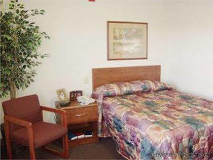 Woodspring Suites Springfield Værelse billede