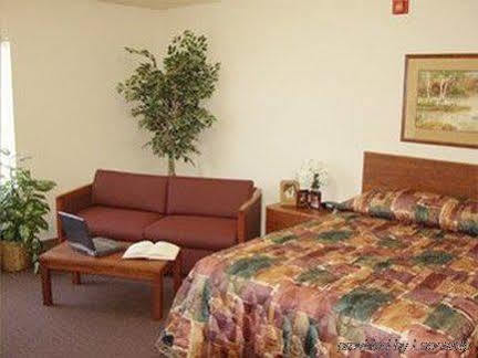 Woodspring Suites Springfield Værelse billede